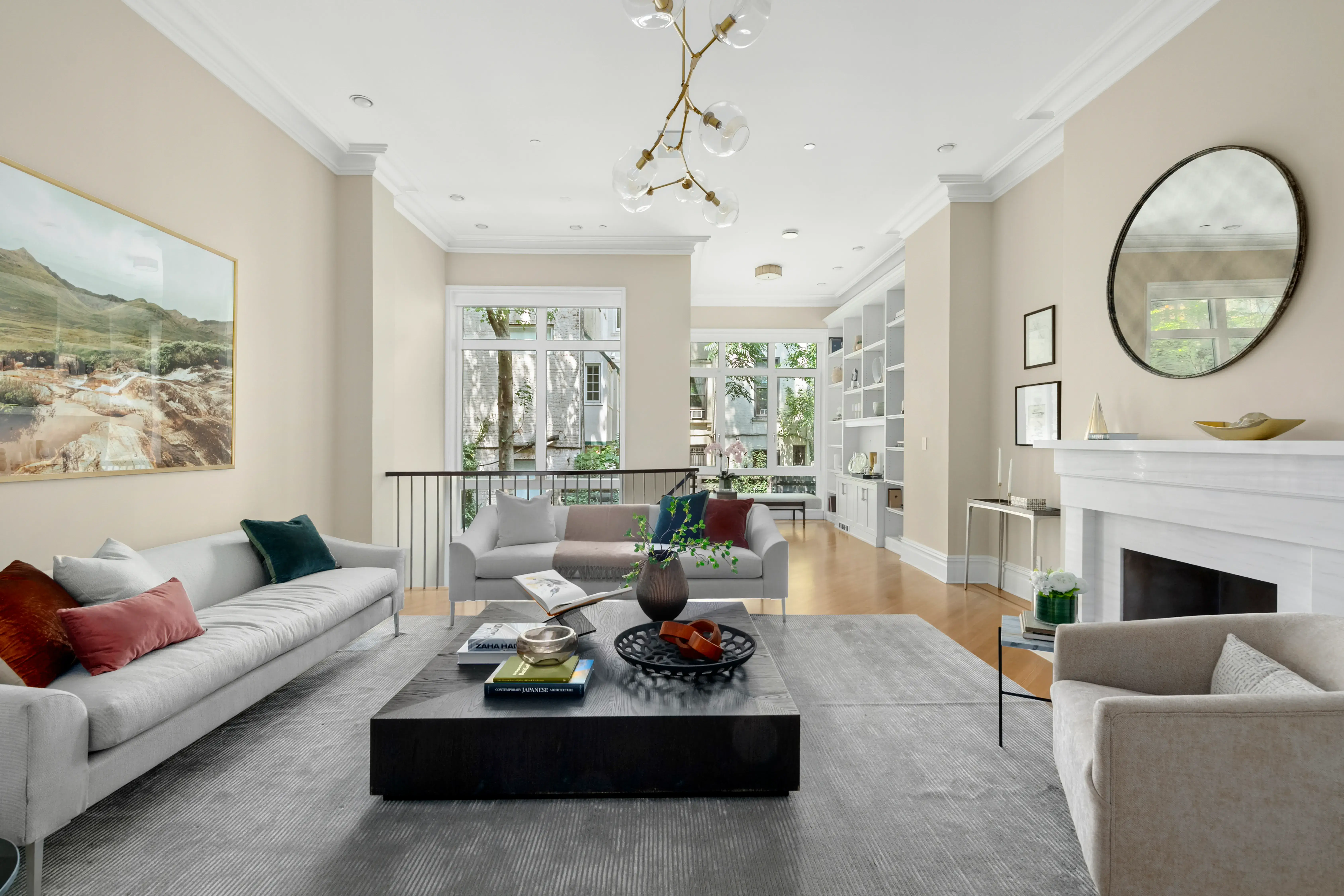 British author buys townhouse for $17M