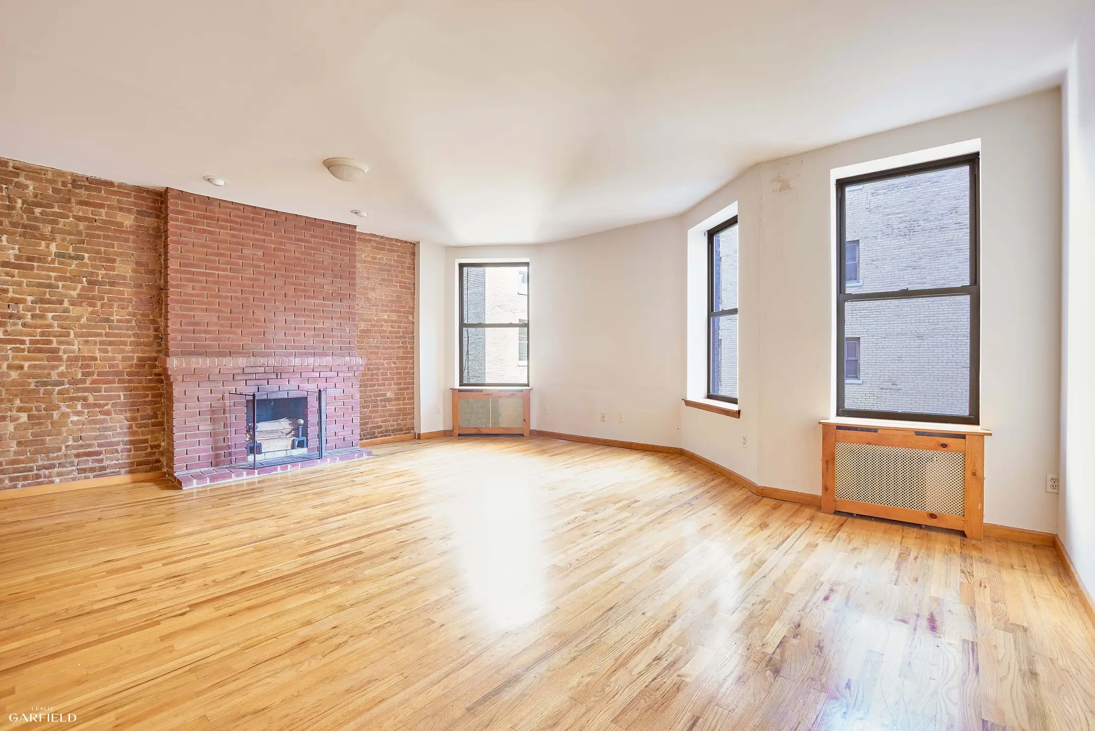 323 West 89th Street