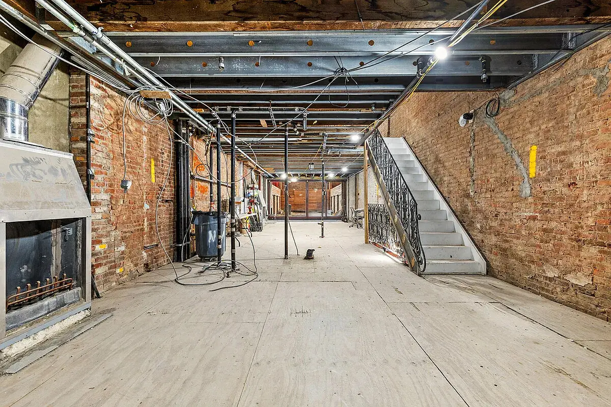 212 East 72nd Street