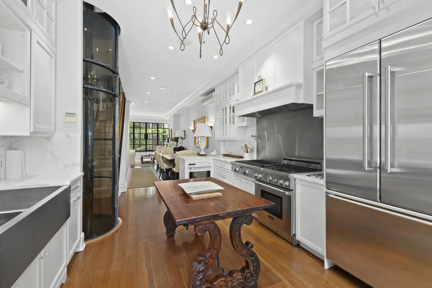 320 East 55th Street