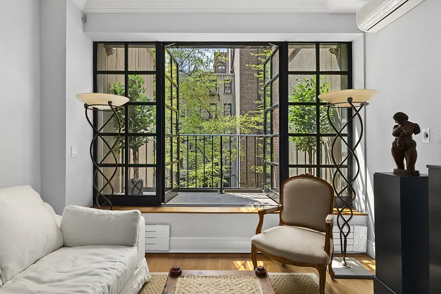 320 East 55th Street