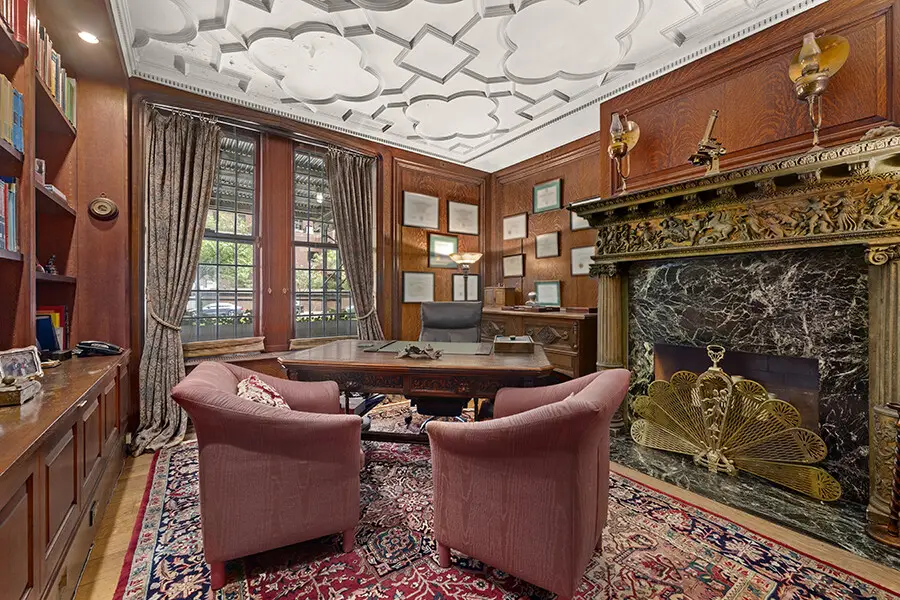 Property at 850 Park Avenue