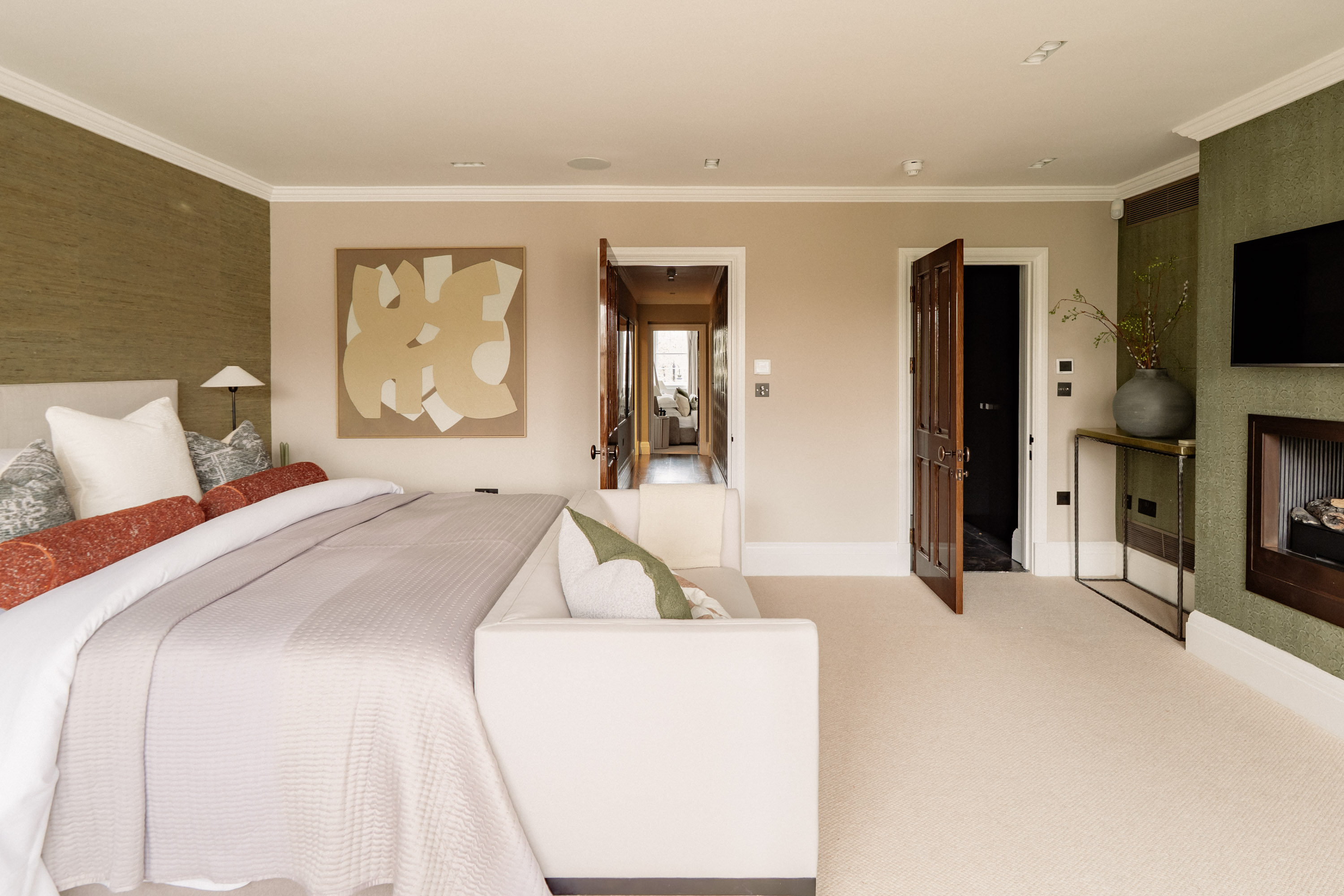 Cheyne Walk and Cheyne Mews