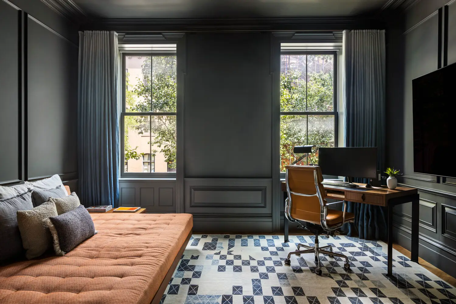 354 West 20th Street