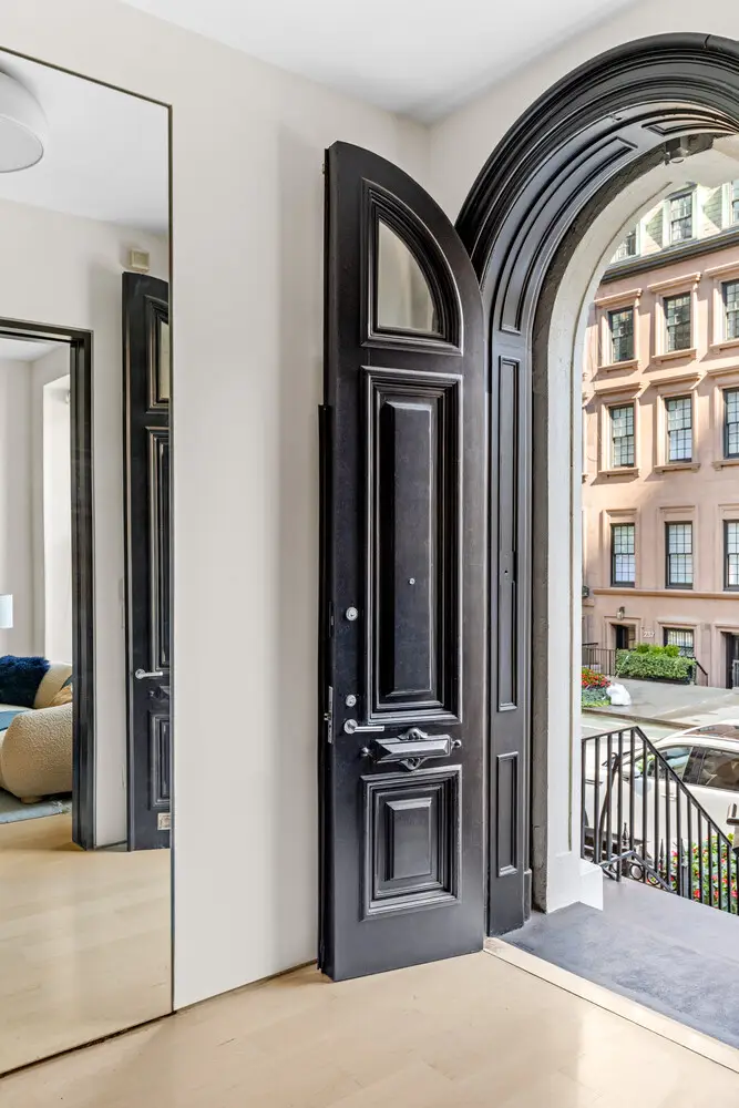 240 East 61st Street