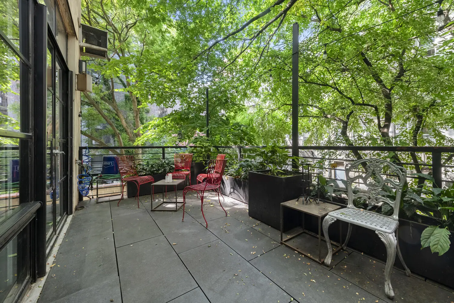 317 East 8th Street