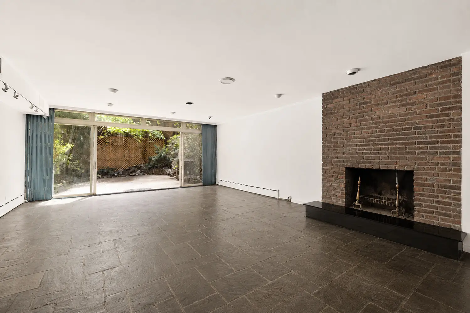 410 East 50th Street
