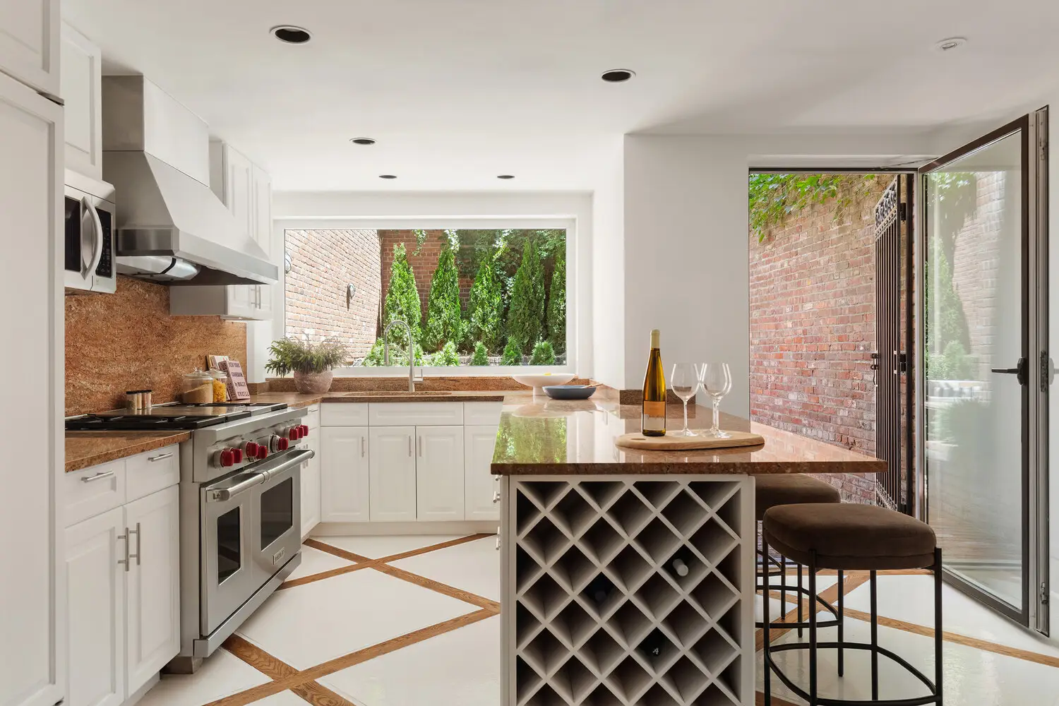 233 East 62nd Street