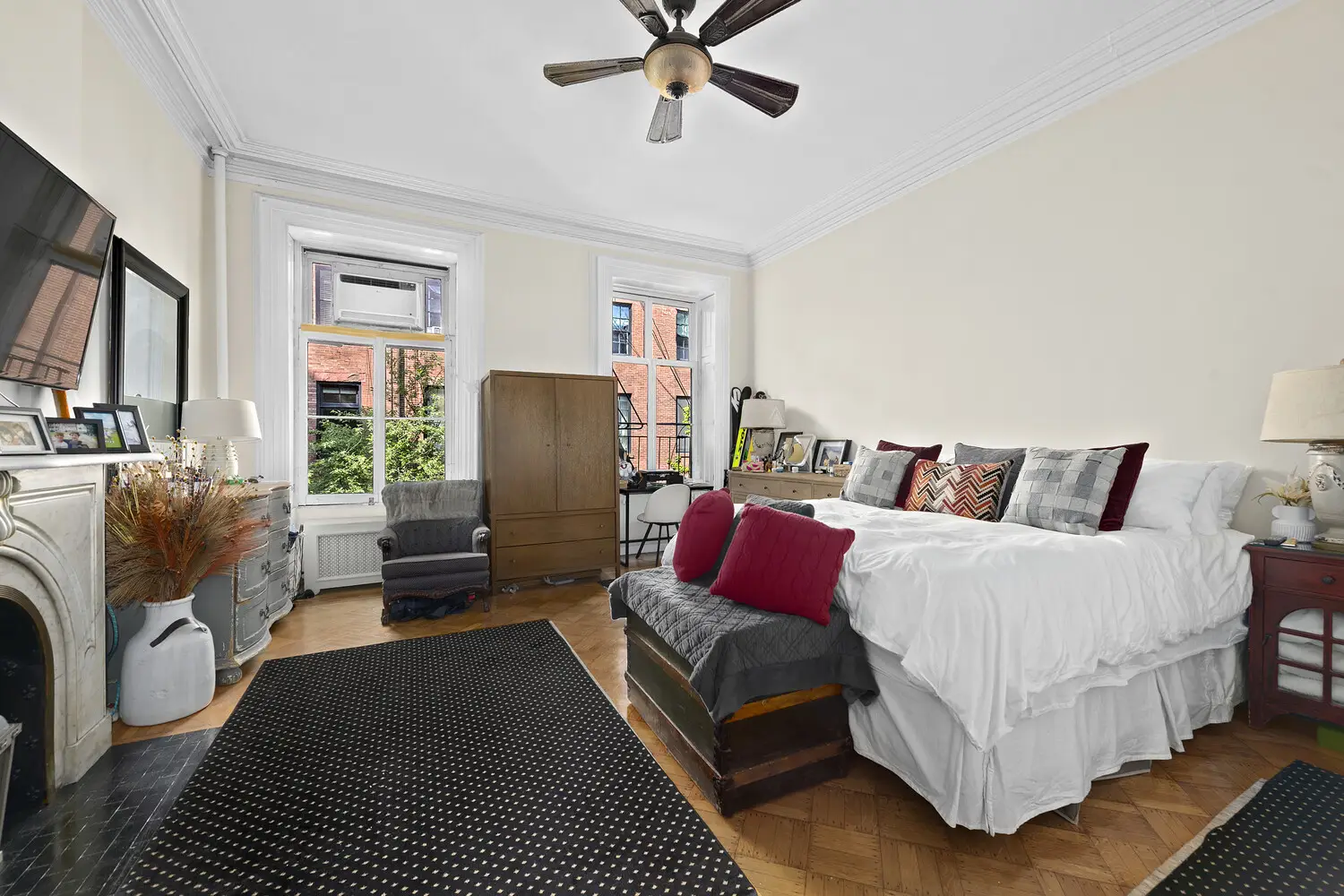 27 West 9th Street
