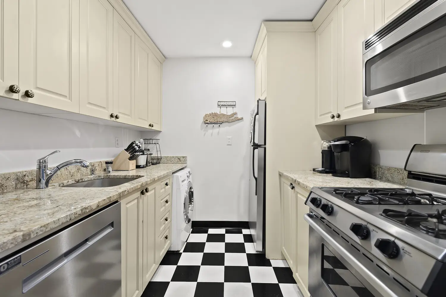 27 West 9th Street