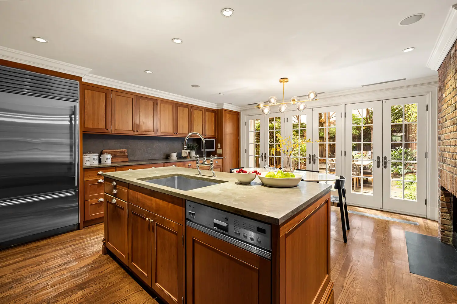 502 East 87th Street