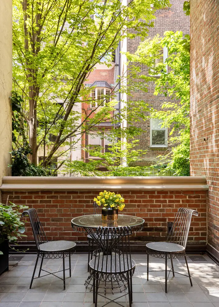 116 East 70th Street